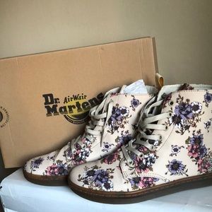 Dr.Marten floral canvas shoes
